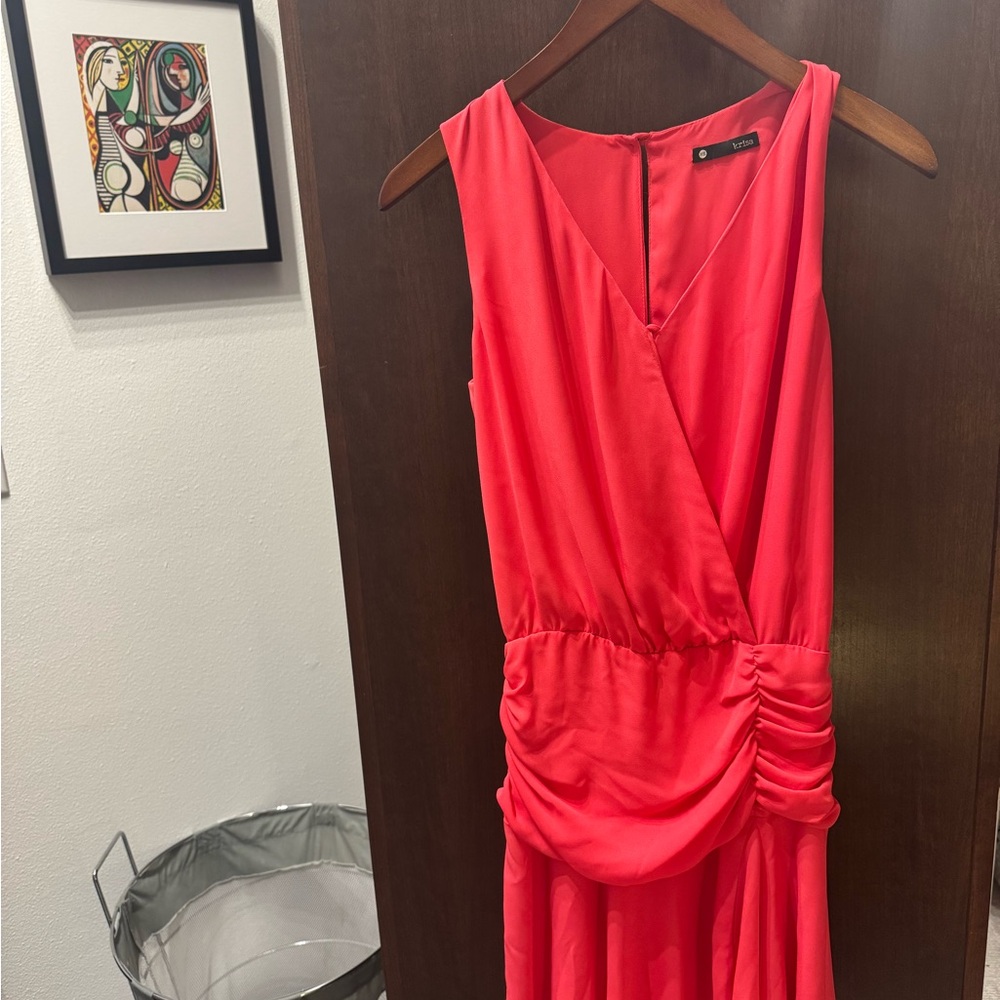 Elegant Coral Sleeveless Dress